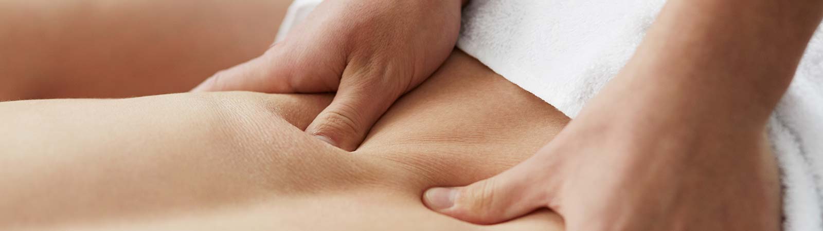 Praxis für Physiotherapie in Regensburg Stefan Lindner Raum mit Fitnessgeräten